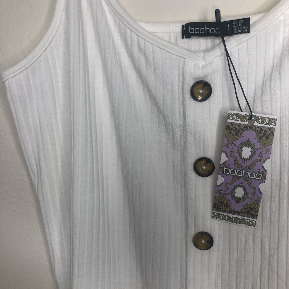 *NEW* Boohoo Plus Ribbed Button Ivory Cami - Picture 5 of 6